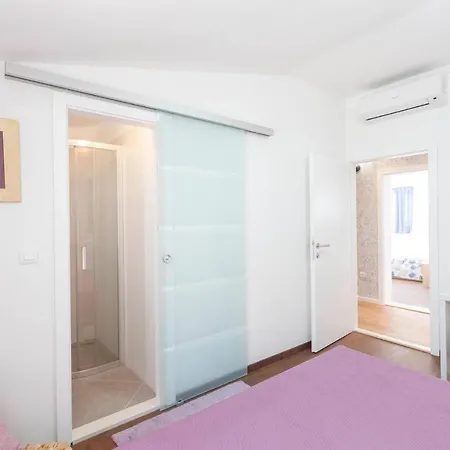 Apartments Lalic Tucepi Exterior photo